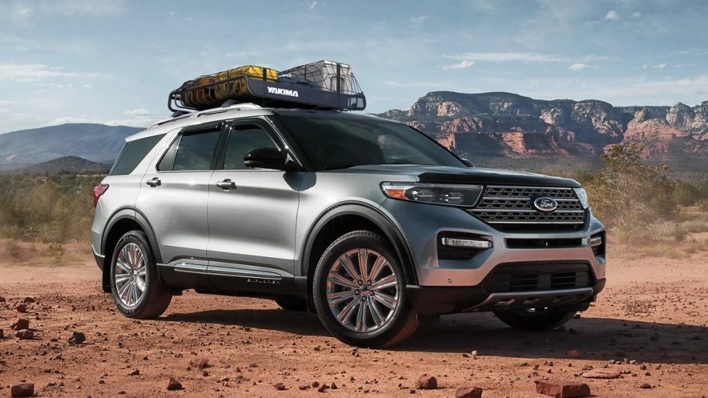 Front angle view of silver 2023 Ford Explorer, best-selling midsize SUV in 2023 so far