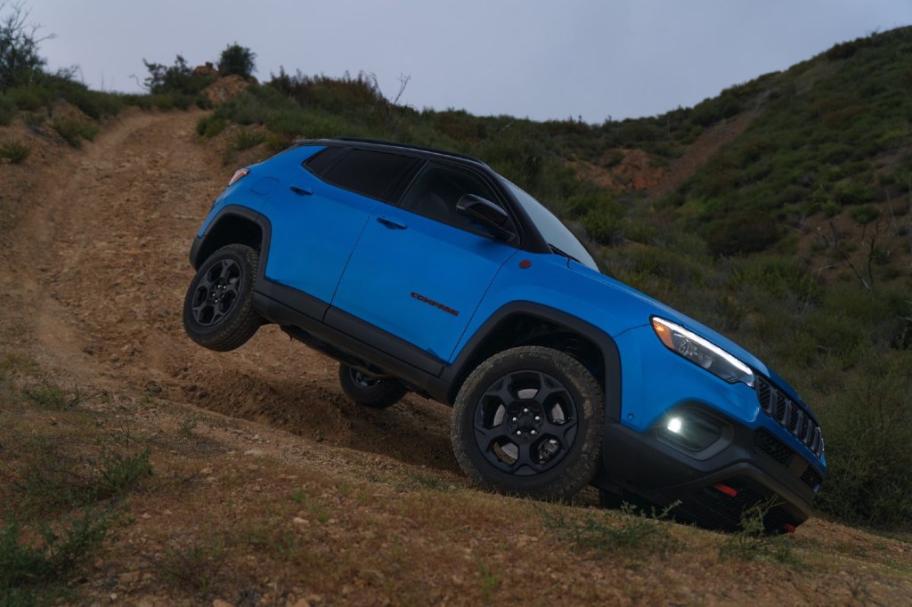 2023 Jeep Compass in blue its not a top small SUV