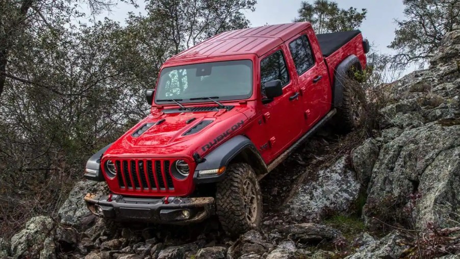 A 2023 Jeep Gladiator might be the worst midsize truck.