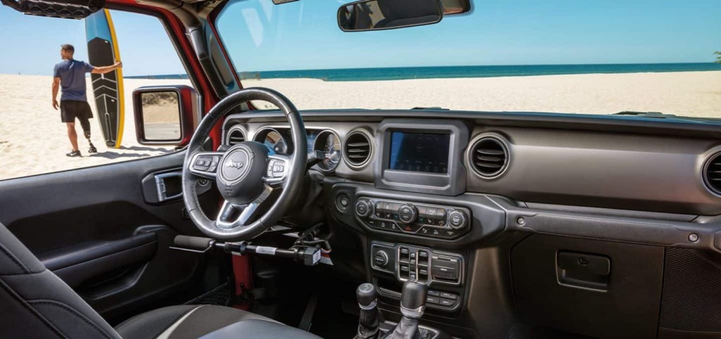 The interior of the 2023 Jeep Gladiator midsize truck.