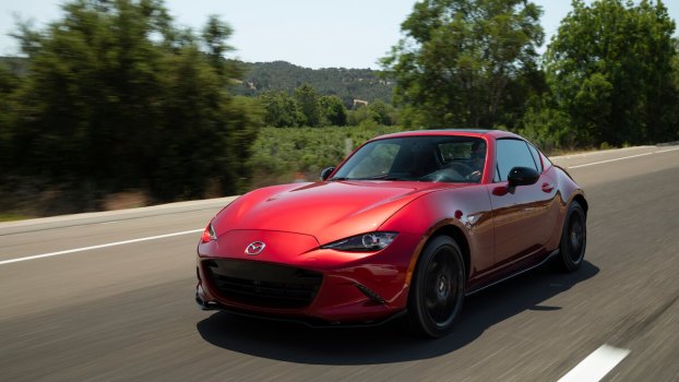 Is the Mazda MX-5 Miata One of the Best Sports Cars for Beginners?