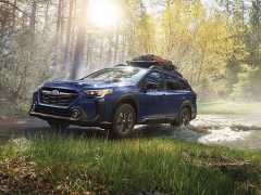 Why This Midsize Subaru Could Be a Solid Pick Over the 2023 Toyota RAV4