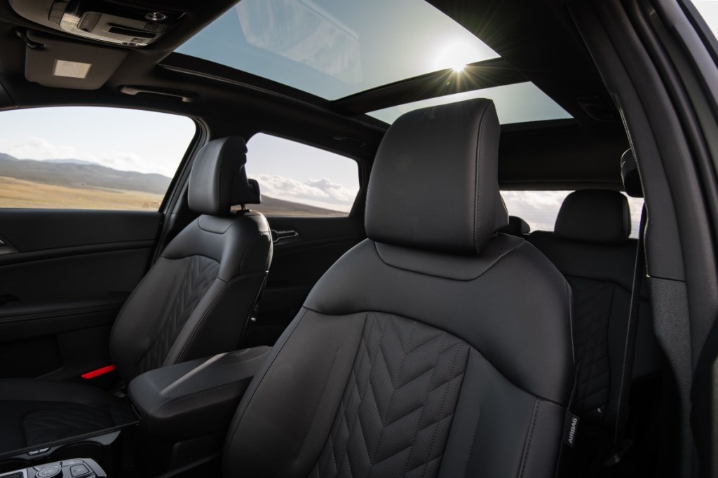 Sunroof in affordable 2023 Kia Sportage, U.S. News most comfortable compact SUV, costs only $26K
