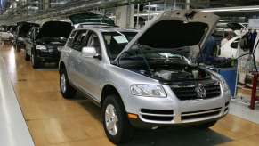 A 2004 Volkswagen Touareg on the assembly line from the era when VW produced a diesel V10 version of the SUV.