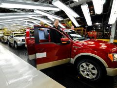 Why Is the Ford F-150 Called Lobo?