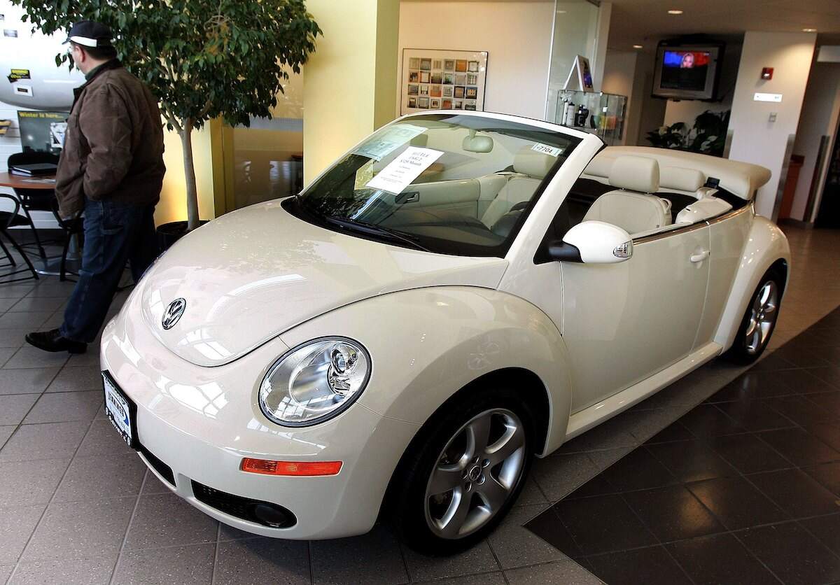 Among the worst Volkswagen Beetle model years: 2006