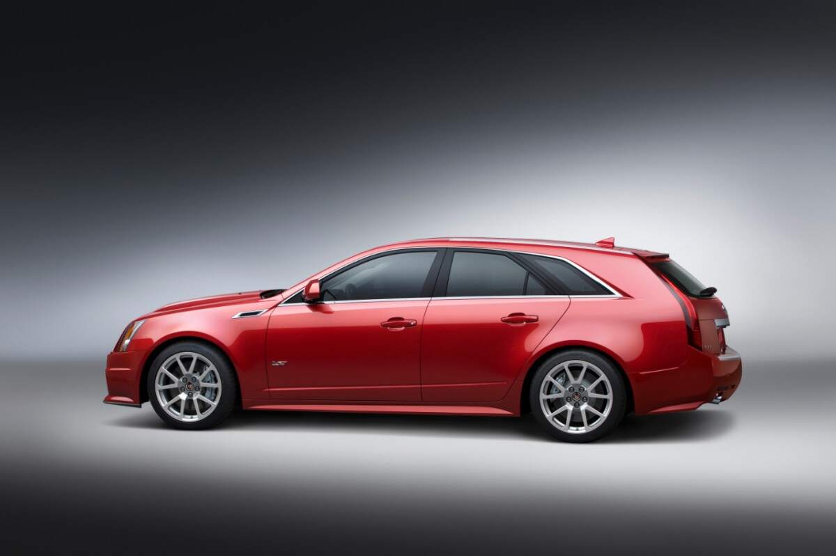 2011 Cadillac CTS-V Wagons with stick shifts are collector's cars