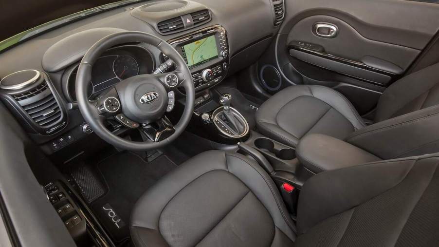 Used Kia SUV: 2014 Kia Soul interior