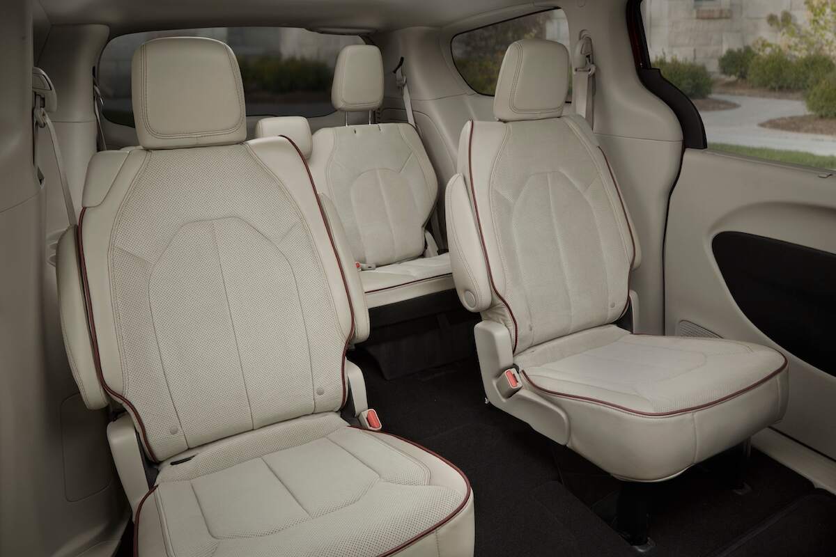 2020 Chrysler Pacifica seating