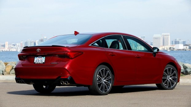 The Toyota Avalon Might Be Gone, But It’s Still 1 of the Best Large Car Bargains Out There