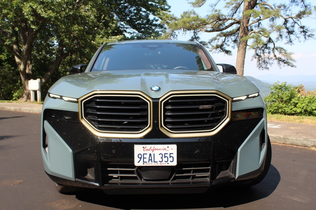 The face of the 2023 BMW XM