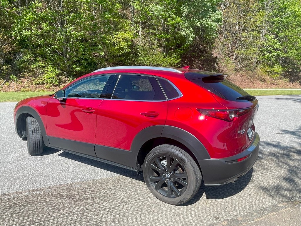 The 2023 Mazda CX3-0 from the rear 