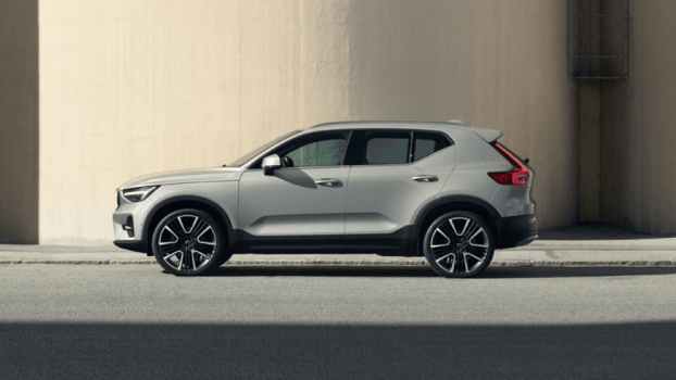 3 Cons Of the 2023 Volvo XC40 to Consider Before Car Shopping