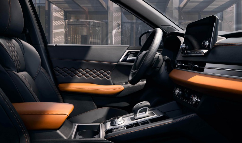 The 2023 Mitsubishi Outlander PHEV interior 