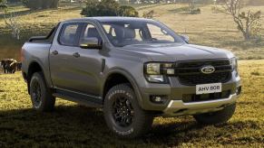 Gray 2024 Euro-spec Ford Ranger Tremor Front 3/4