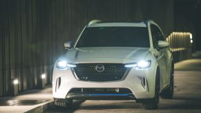 The 2024 Mazda CX-90 front end, it outranked a popular Honda SUV.