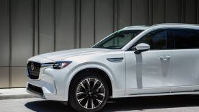 Driving the 2024 Mazda CX-90 is easy