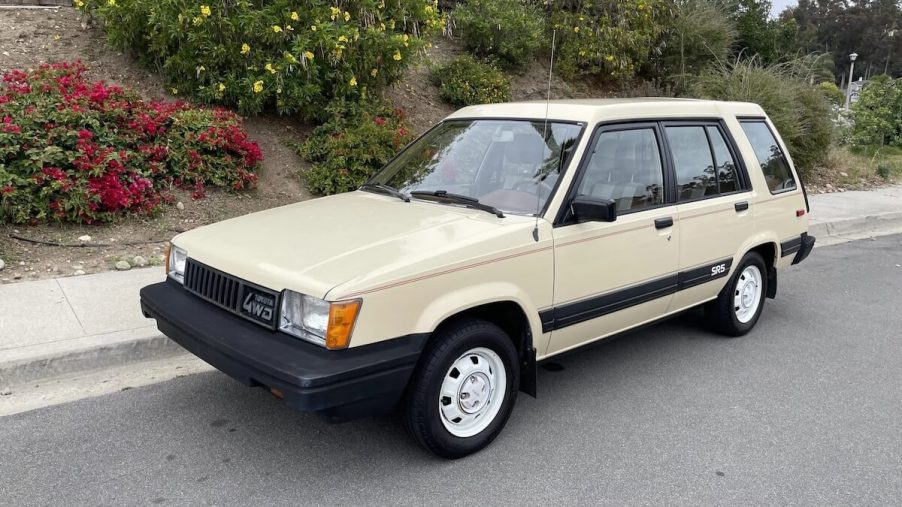 The front view of the 1983 Toyota Tercel 4WD