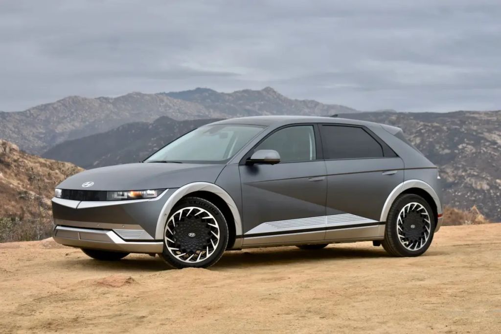 Gray 2023 Hyundai Ioniq 5 EV