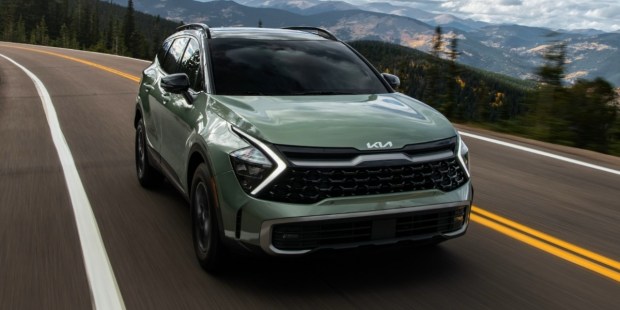 Everything Wrong With the Cheapest New Small SUV for 2023 