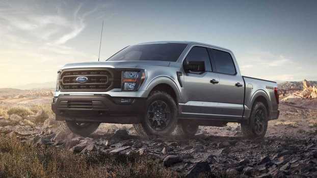 Nothing Can Catch the 2023 Ford F-150 With Its Ridiculous Lead