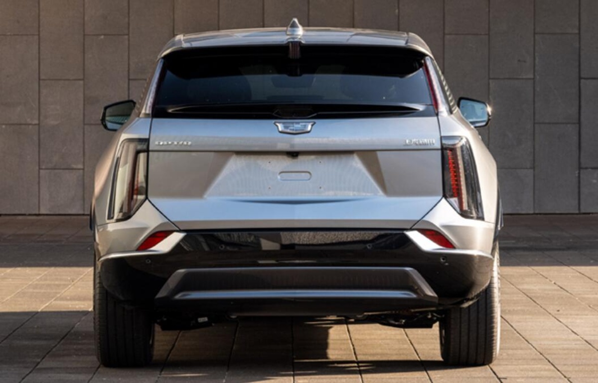 2024 Cadillac Optiq EV SUV rear end on bricks