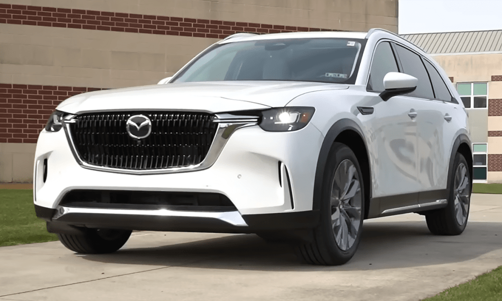 White 2024 Mazda CX-90 SUV
