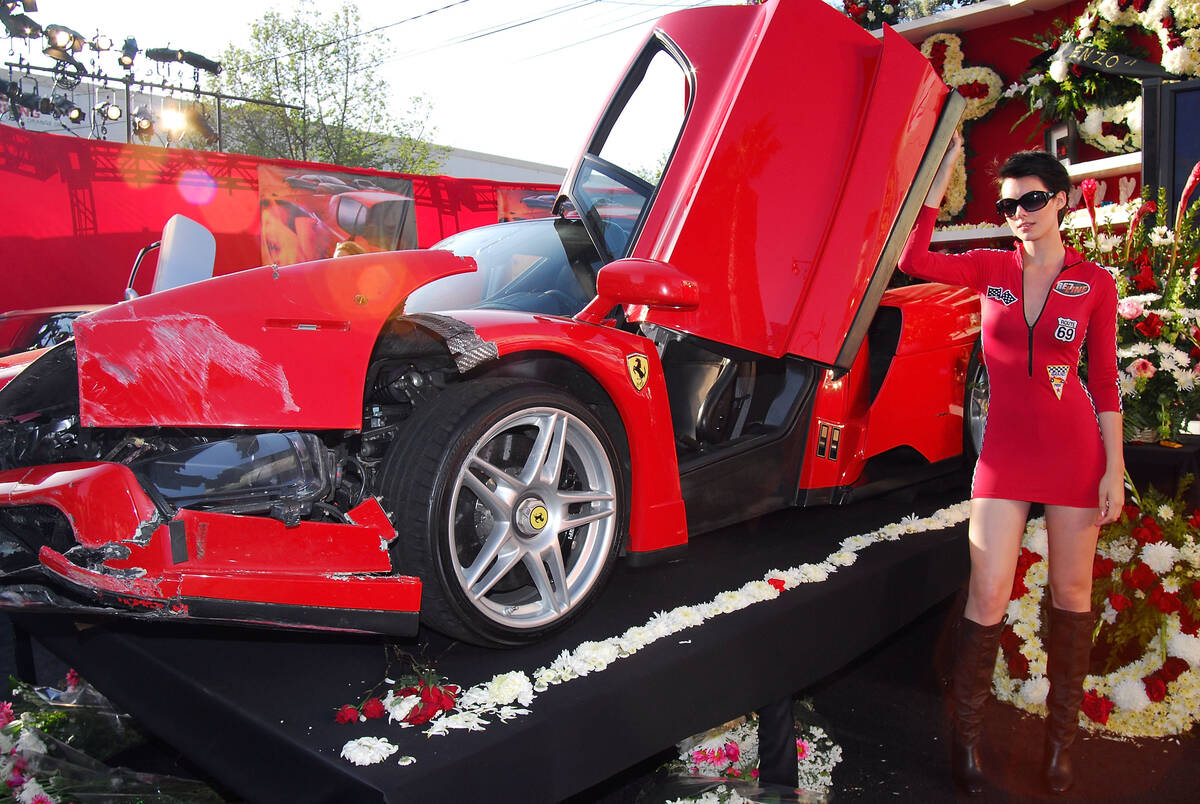 Wrecked Ferrari F40 at wake for the car