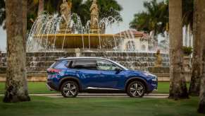 The 2023 Nissan Rogue pros and cons include the exterior design