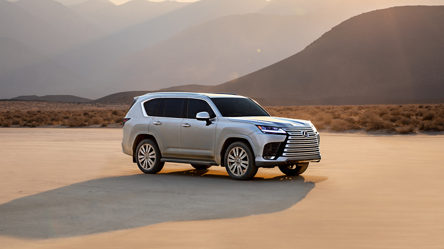 This 2023 Lexus LX is the best large luxury SUV