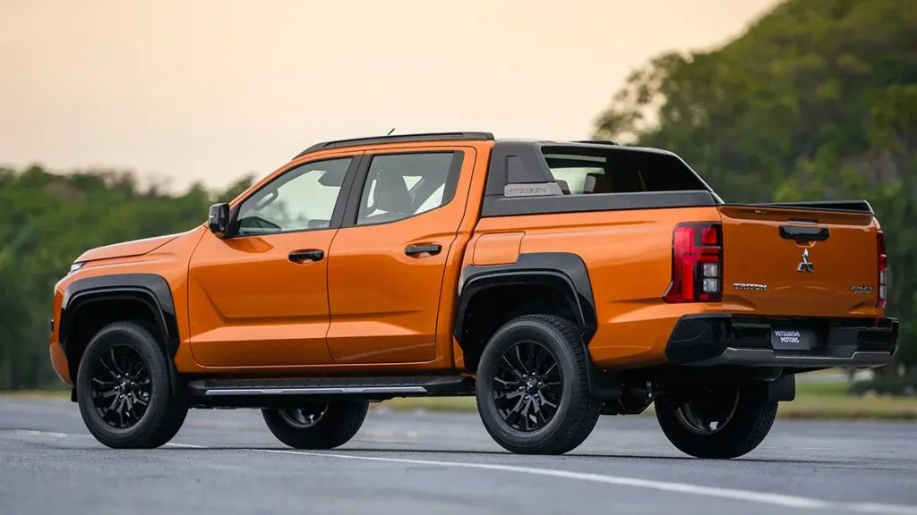 2024 Mitsubishi Triton on pavement