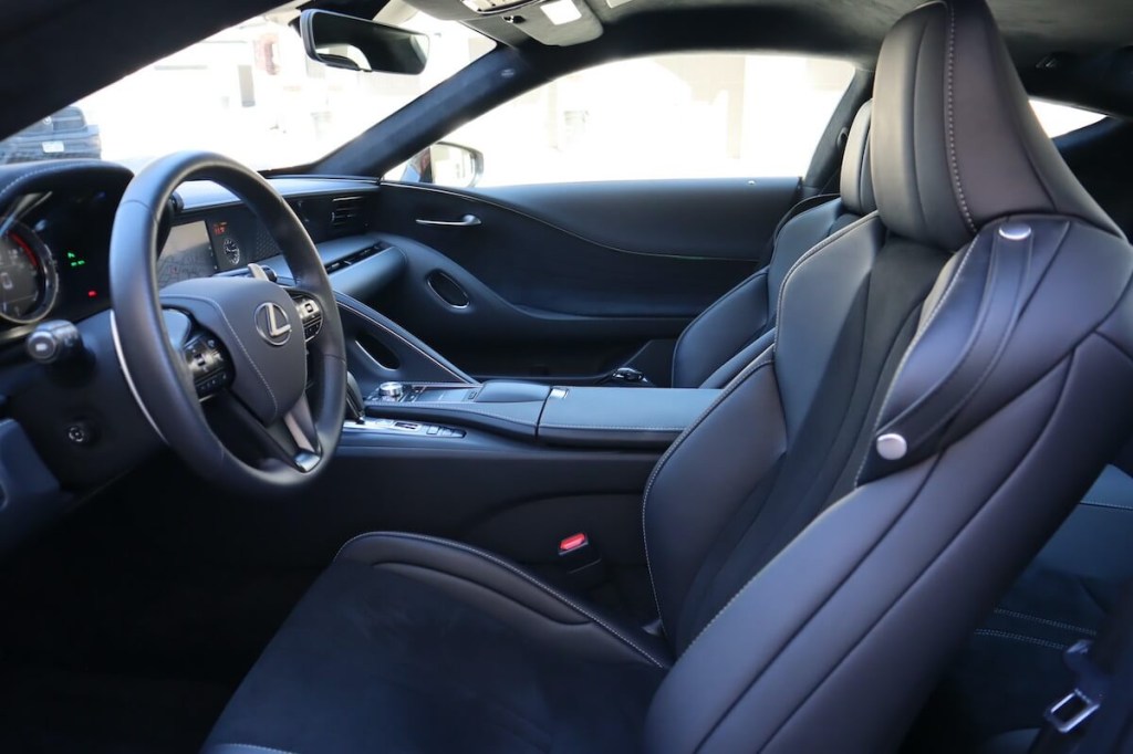 2023 Lexus LC 500 front seats