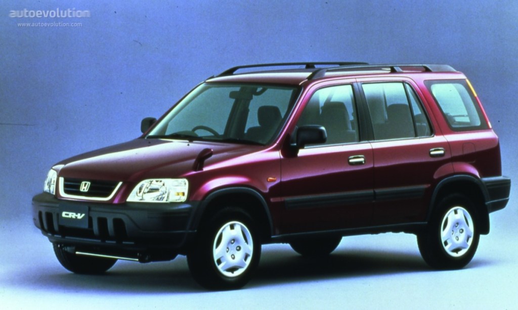 1995 Honda CR-V front 3/4 view
