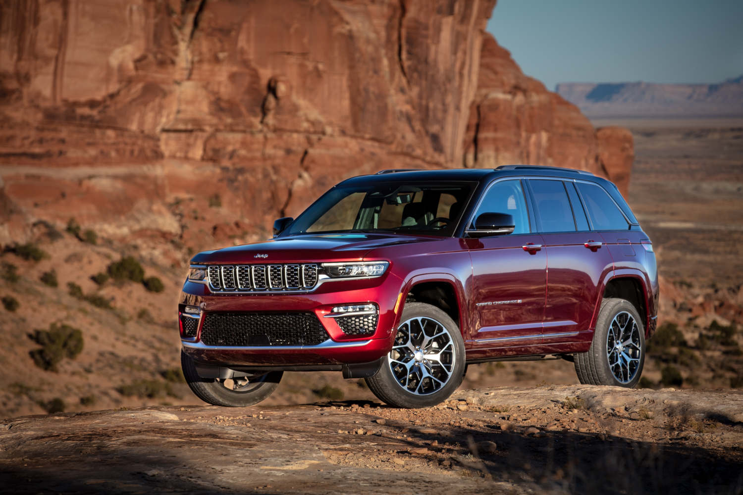 This Jeep SUV is the 2023 Grand Cherokee