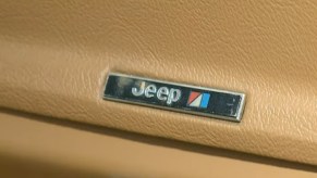 1970s Jeep badge