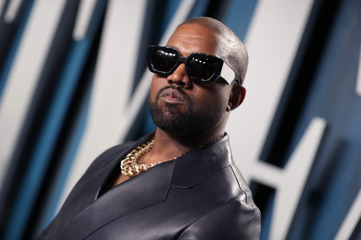 Kanye West at the 2020 Vanity Fair Oscar Party