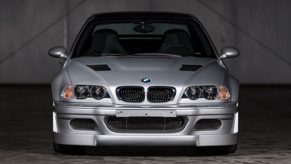 BMW M3 GTR front view
