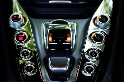 What’s the Difference Between Driving Modes and Transmission Gears?