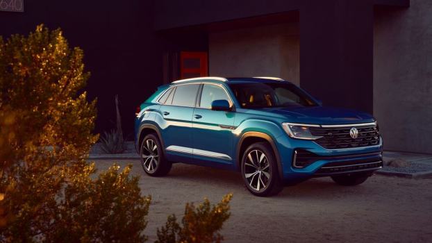 How Much Does a Fully Loaded 2024 Volkswagen Atlas Cross Sport Cost?