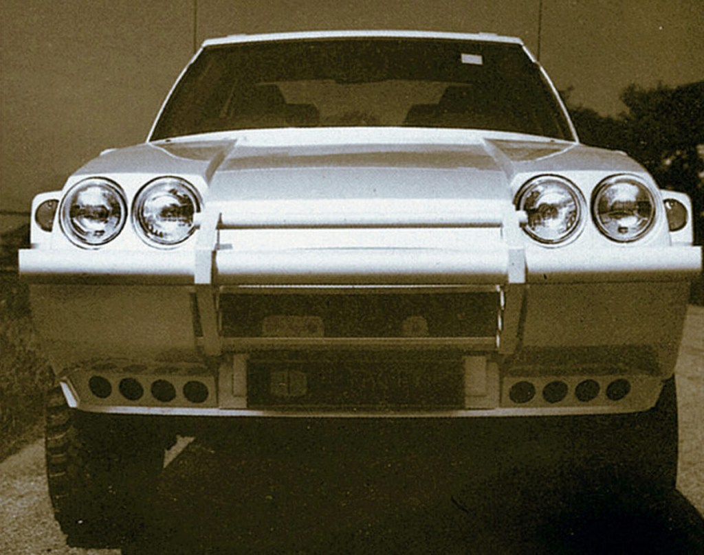 Silver 1983 Glenfrome Facet SUV