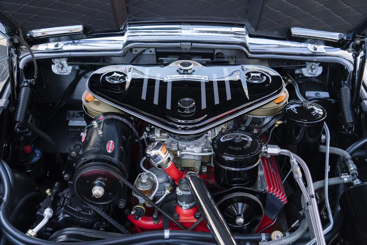 Cadillac V8 engine in the 1957/1958 Gaylord Gladiator concept car.
