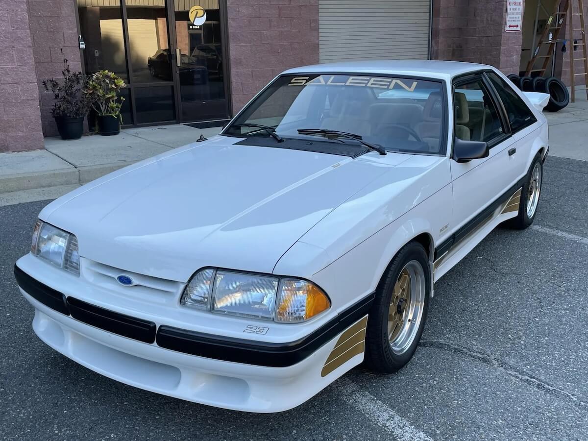 A front corner view of the 1989 Ford Mustang Saleen
