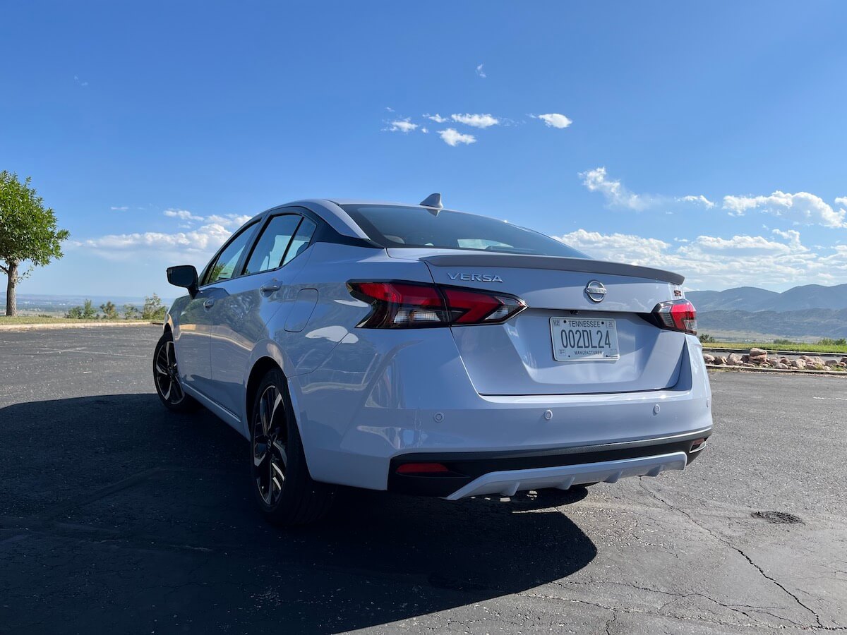 A rear view of the 2023 Nissan Versa SR