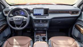 2024 Ford Maverick 2L EcoBoost AWD Lariat interior
