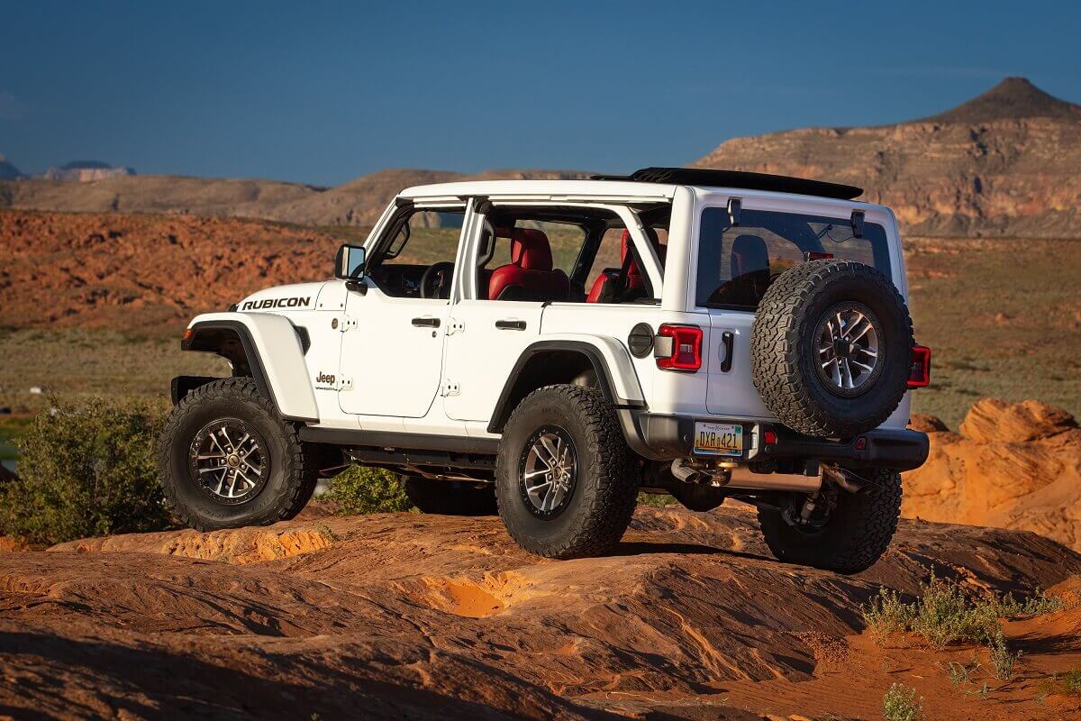 A white Jeep Wrangler Rubicon 392 shows off its rear-end styling.