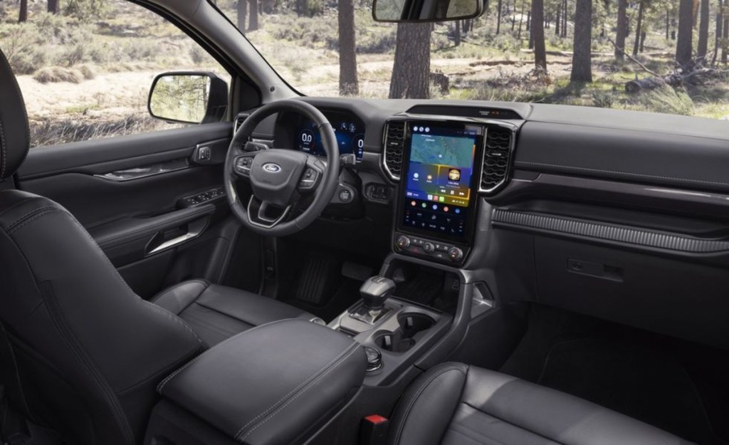 2024 Ford Ranger midsize pickup dash and screen