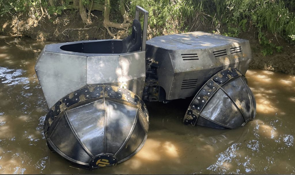 Colin Furze's amphibian Rhino Tank front 3/4 view