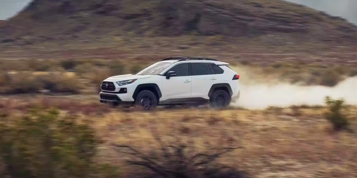 Experts Agree on the Best 2023 Toyota RAV4 Trim