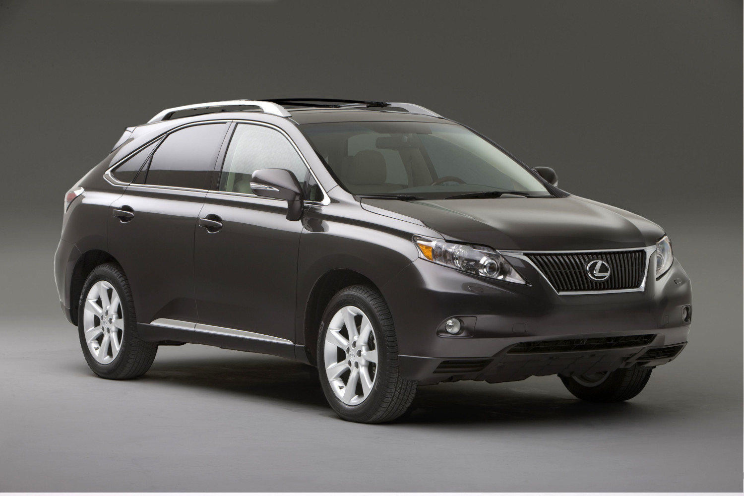 This Lexus RX 350 SUV is one of the best used SUVs