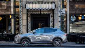 This compact SUV is the 2023 Dodge Hornet GT in Gray Cray